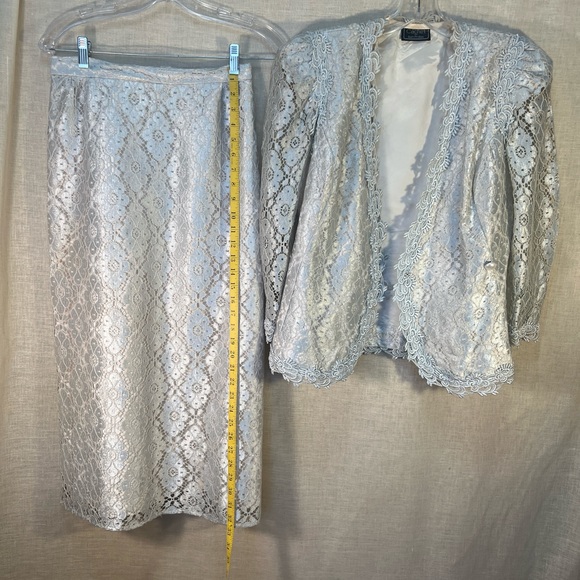 Vintage Cachet by Bari Protas - Picture 4 of 4